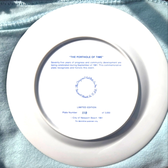 City of Newport Beach 75th Anniversary Collector's Plate  - The Porthole of Time - Picture 3 of 5